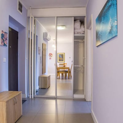 Alquiler de un espacioso apartamento de 2 habitaciones, 67 m², centro de la ciudad, Belgrado, Serbia